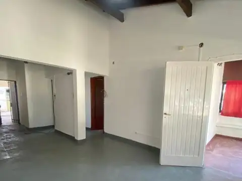 CASA TRES AMBIENTE EN VENTA