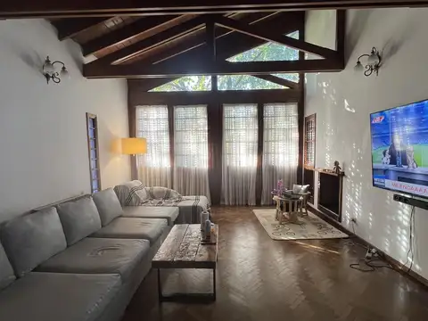 Casa en Alquiler en Florencio Varela, $ 2.200.000