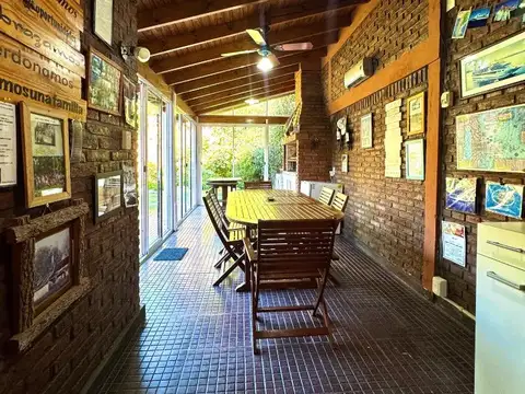 Casa 6 ambientes con 3 baños