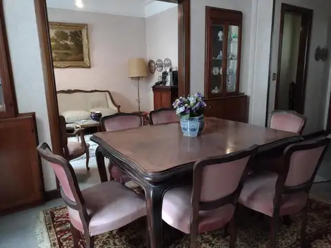 Departamento 5 ambientes con 2 baños