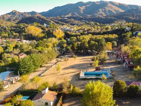 VENTA COMPLEJO DE CABAÑAS