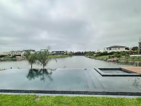 Casa en Venta de 6 dormitorios