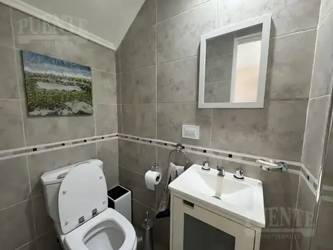 Depto Tipo Casa en Venta en Lomas De Zamora, USD 140.000