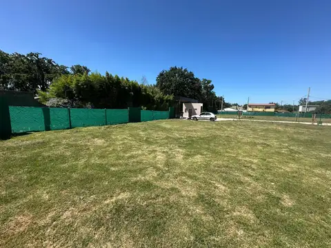 Barrio con portón - San Jose entre Bussolini y Santa Ana