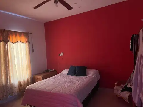 Casa 6 ambientes con 1 baño