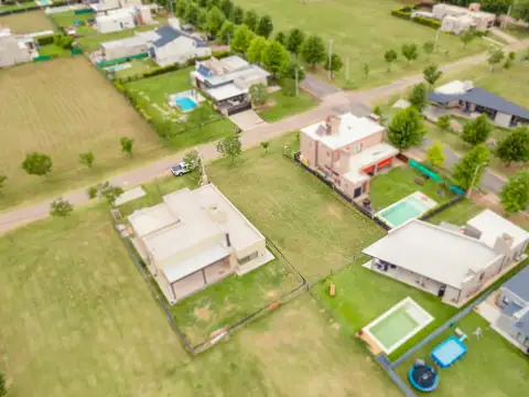 Terreno en Venta en Ibarlucea, USD 35.000