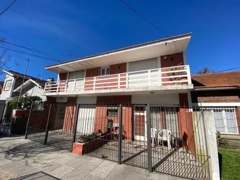 VENTA DEPTO 2 AMB CON DOBLE BALCON LA PERLA