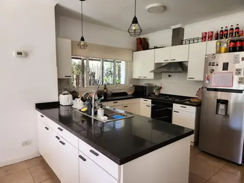 Casa en Alquiler al Este