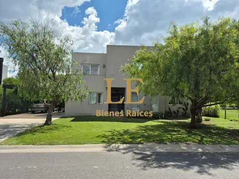 Casa en Venta al Noroeste