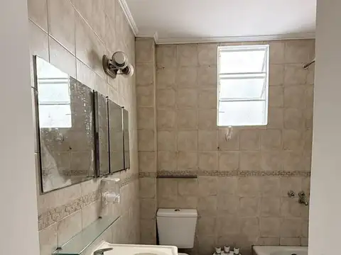 Depto Tipo Casa en Alquiler 55 años