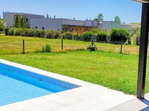 Casa en Venta en El Naudir, USD 255.000