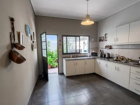 Depto Tipo Casa en Alquiler de 3 ambientes