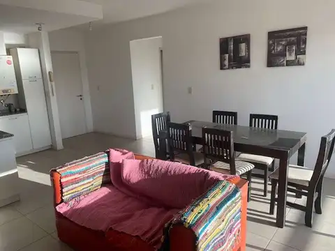 Departamento en Alquiler con 1 cocheras