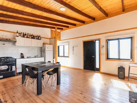CASA C/PILETA, SIN EXPENSAS LA CONSTANCIA LIBERTAD