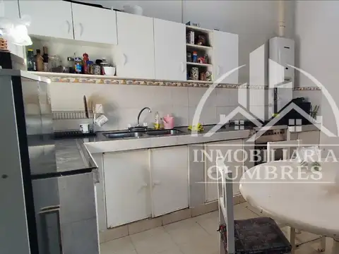 Casa en Venta con 3 cocheras