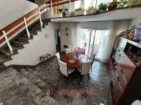 Casa en Venta en Castelar, USD 190.000