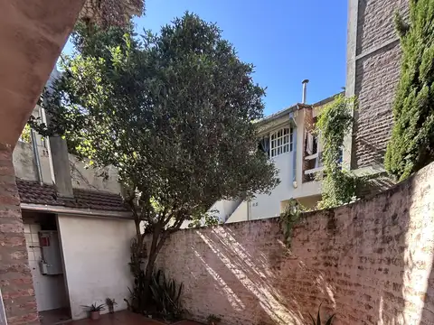 Depto Tipo Casa en Alquiler de 1 dormitorio