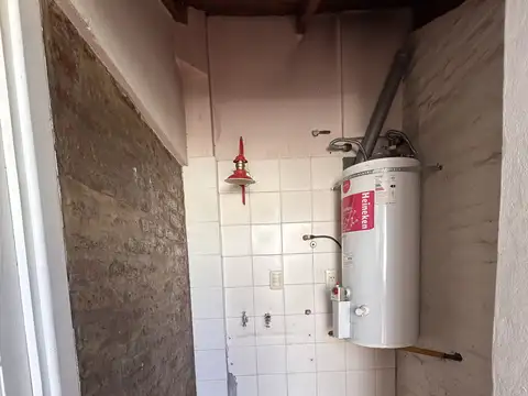Depto Tipo Casa en Alquiler en Centro, $ 680.000
