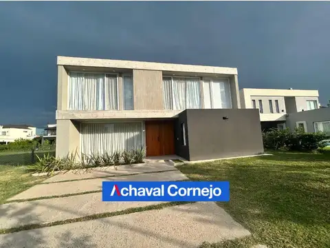 Venta casa en Ceibos, Puertos (3 dormitorios, escritorio/playroom, jardin y pileta)