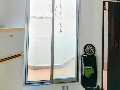 Depto Tipo Casa 2 ambientes con 1 baño
