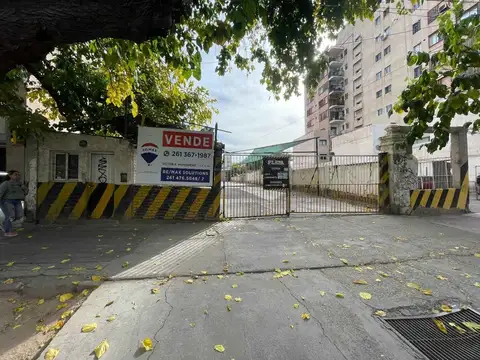 TERRENO EN VENTA AVENIDA MITRE CIUDAD DE MENDOZA 