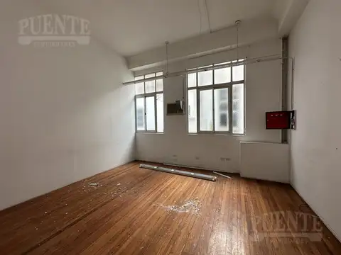 Oficina en Venta 110 años