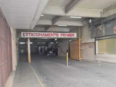 COCHERA CENTRICA AMPLIA 