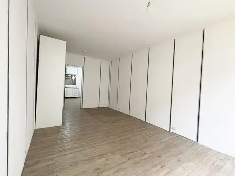 Oficina en Alquiler 51 años