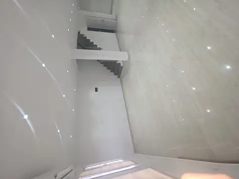 Casa en Venta en Barrio Naón, USD 315.000