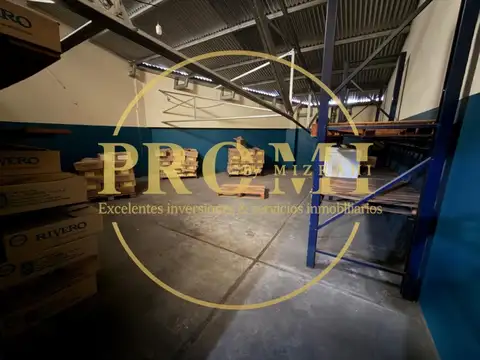 Mendez de Andes al 1800 esquina Calcena