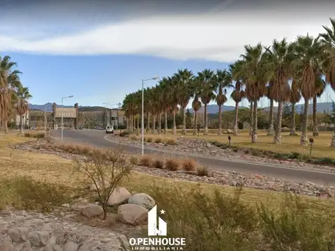 LOTE EN BARRIO PRIVADO PALMARES  VALLEY.