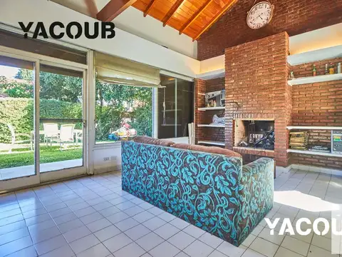 Casa en Venta al Este