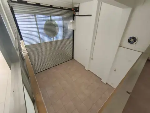 Galpon en Alquiler 21  mts Fondo