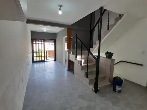 ALQUILER 3 AMBIENTES EN AVELLANEDA