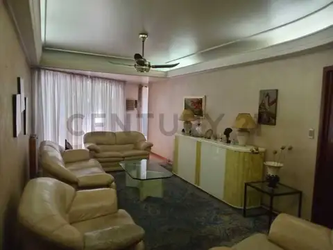 VILLA CRESPO 3 AMB C/ DEPENDENCIA Y PATIO