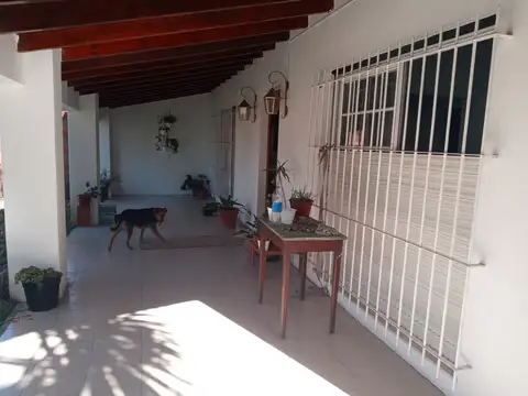 Galpon en Venta 40  mts Fondo