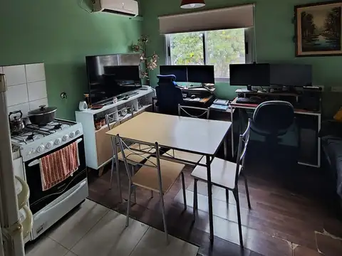 Depto Tipo Casa en Venta en Liniers, USD 100.000