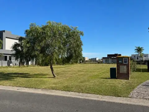 Lote en Venta en San Sebastian en Area 8