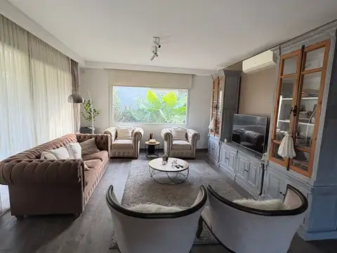 Avenida Fuerza Aerea 1400