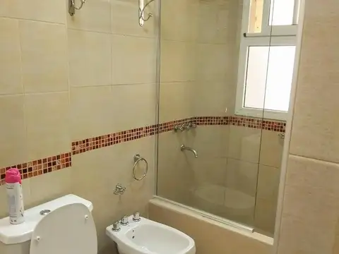 Departamento 5 ambientes con 2 baños