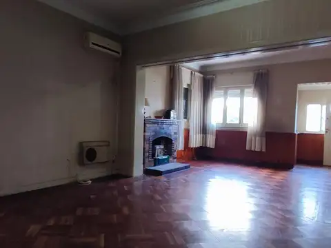 Casa en Venta en Quilmes, USD 140.000