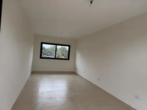 Oficina en Alquiler en Yerba Buena, $ 600.000