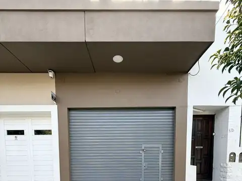 ALQUILER 36 MESES LOCAL COMERCIAL DE AMPLIAS DIMENSIONES, ZONA HPC