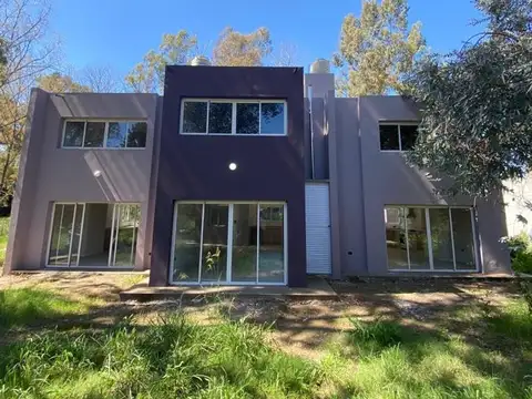 Depto Tipo Casa en Venta de 2 ambientes