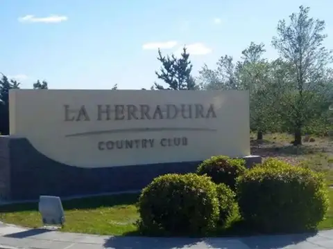 LOTE EN COUNTRY LA HERRADURA