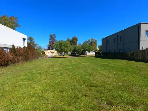 Terreno en Venta en Pilar Del Este, Countries y Barrios Cerrados en Pilar