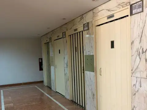 AGUERO 1800, Piso 15