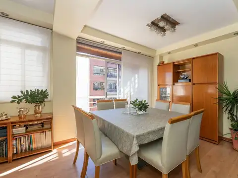 Departamento en Venta con 2 cocheras