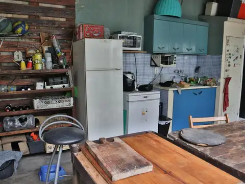 Depto Tipo Casa 3 ambientes con 2 baños