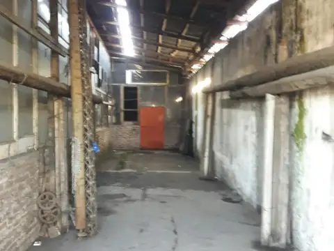 Galpon en Venta en Pompeya, USD 130.000